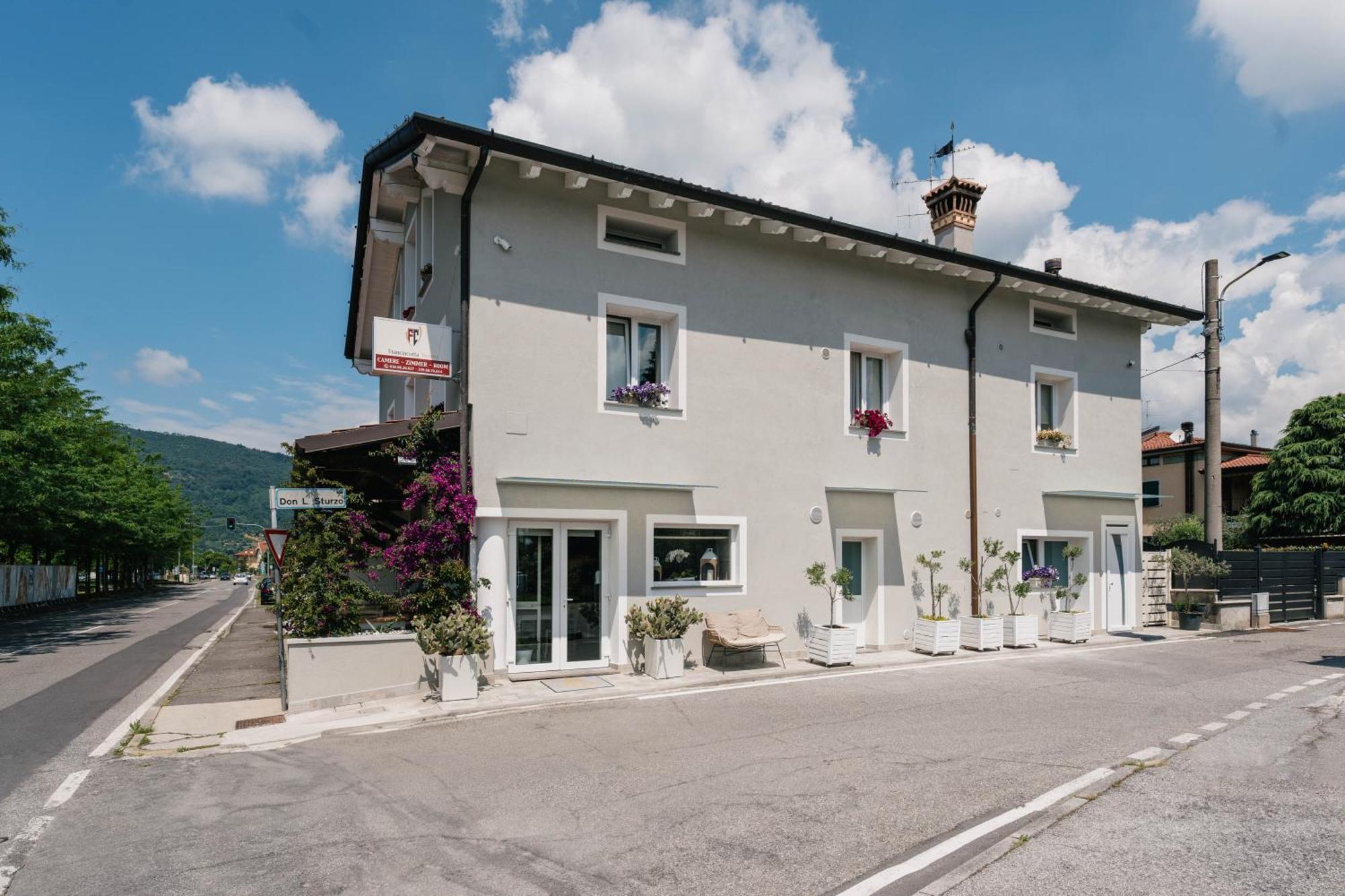Franciacorta Rooms Корте Франка Экстерьер фото